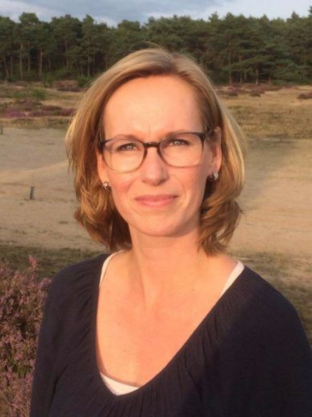 Joukje_Lassche_390x520.jpg