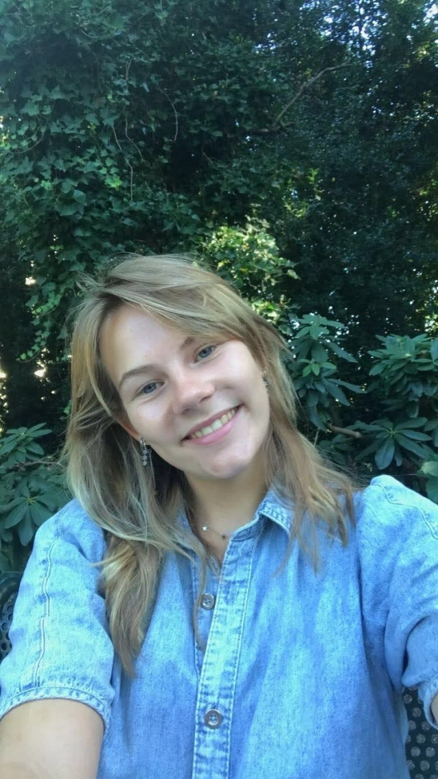 selfie.jpg