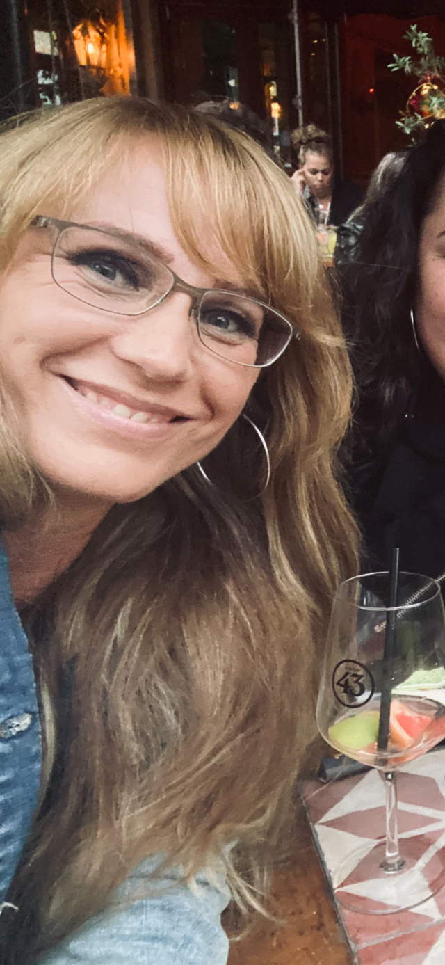 corine-de-vries.png